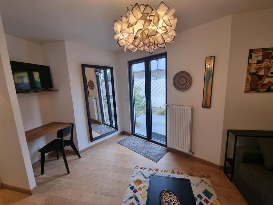 Maison Climatisee Avec Jardin - Proche Paris Сен-Мор-де-Фоссе Екстер'єр фото